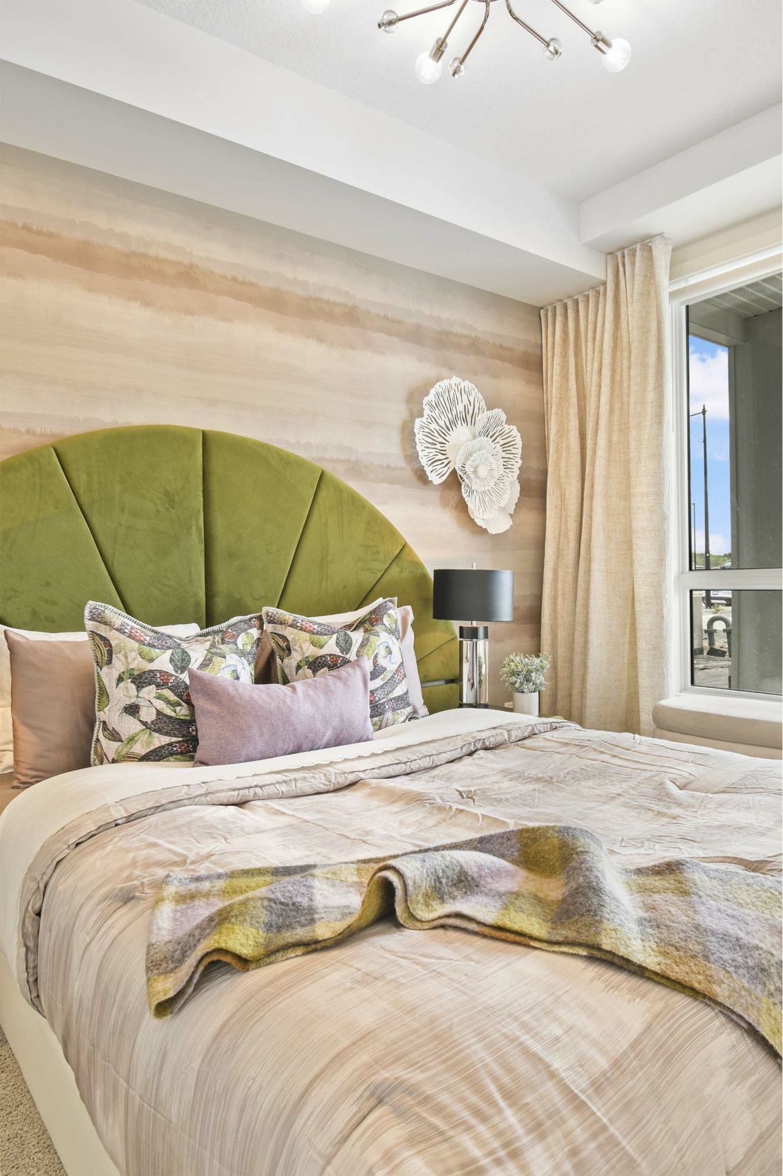 26. Bedroom - 15